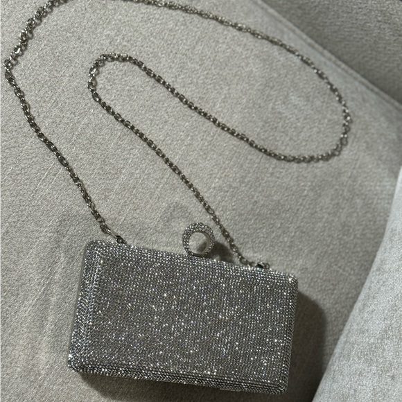 Glamorous Glitter Evening Bag - Picture 4 of 12